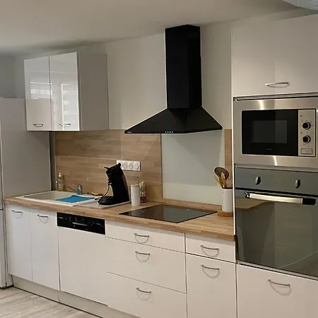 L'Arena - Logement Cosy Proche De La Maison Carree 公寓 *